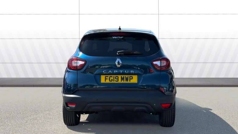 Renault Captur 0.9 TCE 90 Iconic 5dr Petrol Hatchback